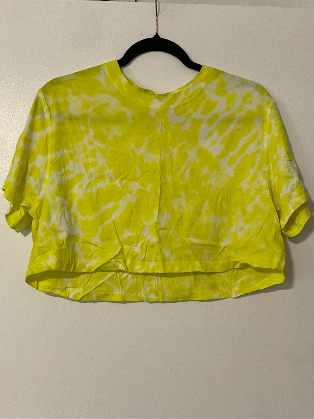 Lululemon crop top